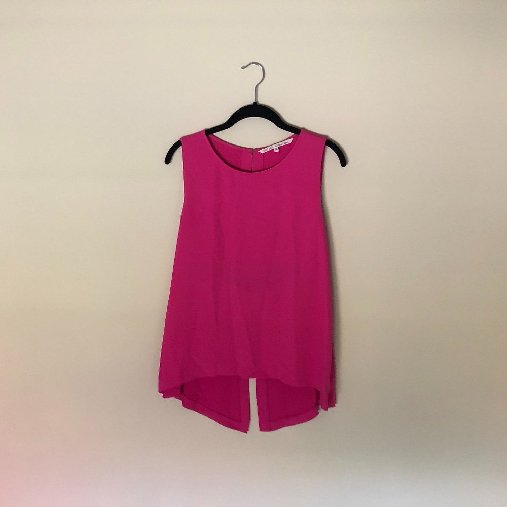 LIKE NEW Rachel Roy Pink Open Back Sleeveless Top